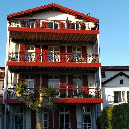 Jondoni Laurendi Kanbo Aparthotel Cambo-les-Bains Esterno foto