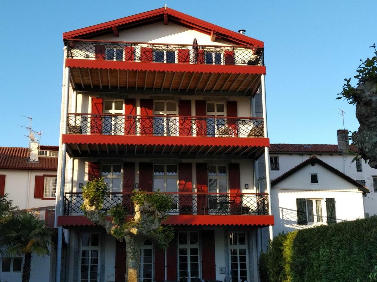 Jondoni Laurendi Kanbo Aparthotel Cambo-les-Bains Esterno foto